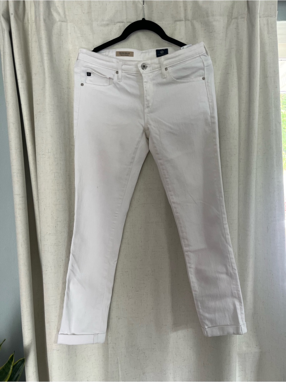 AG Jeans- THE STILT ROLL-UP - Cigarette Roll-Up